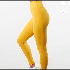 NWOT - Buffbunny Legacy Leggings - XL